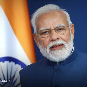 PM मोदी ने लांच की 70 उम्र से ऊपर के बुजुर्गों के लिए स्वास्थ्य बीमा योजना