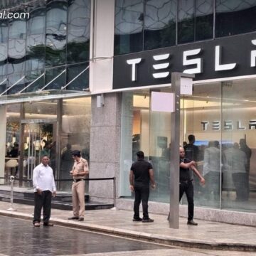 भारत में लॉन्च हुई टेस्ला Model Y, कीमत ₹60 लाख से शुरू